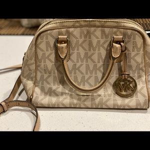 Michael kors bag